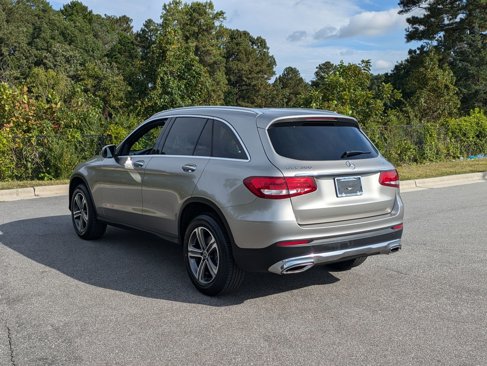 Used 2019 Mercedes-Benz GLC 300 4MATIC image 7