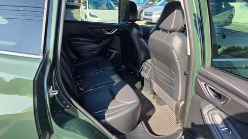Used 2023 Subaru Forester Touring image 14