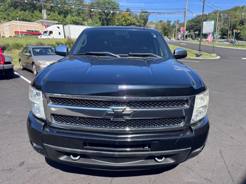Used 2011 Chevrolet Silverado 1500 LTZ w/ Chrome Essentials Package image 4