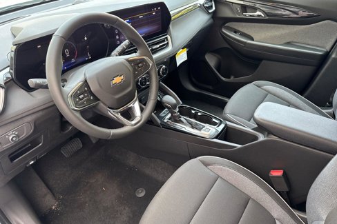 New 2025 Chevrolet TrailBlazer LT w/ Convenience Package image 12