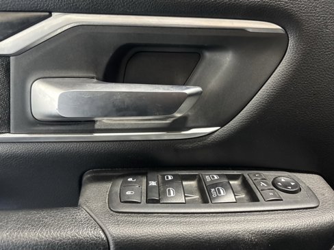 Used 2020 RAM 1500 Big Horn image 7