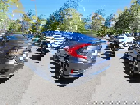 Used 2019 Honda Civic LX image 4