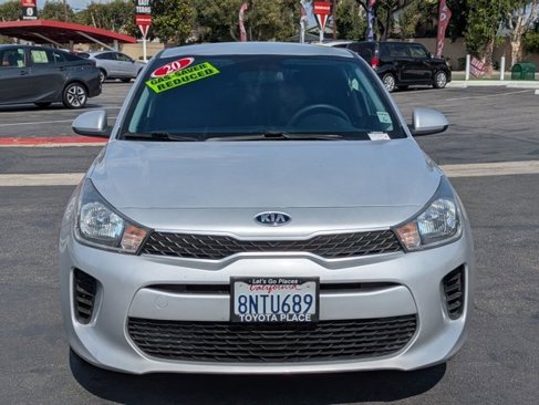 Used 2020 Kia Rio S image 2