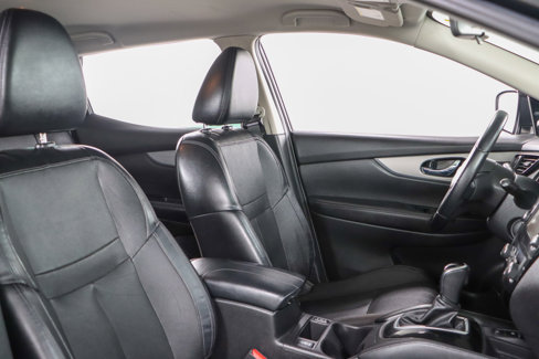 Used 2020 Nissan Rogue Sport SL image 26