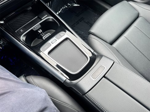 Certified 2025 Mercedes-Benz GLA 250 4MATIC image 21