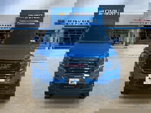 Used 2024 GMC Terrain AT4 w/ Infotainment Package II image 8