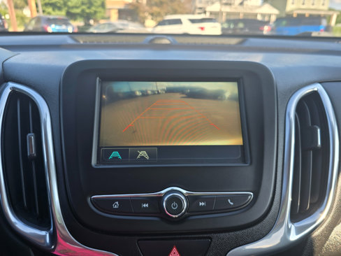 Used 2018 Chevrolet Equinox LT image 9