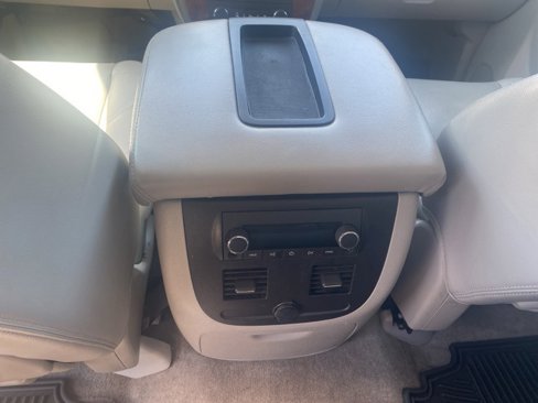 Used 2012 Chevrolet Avalanche LTZ image 13