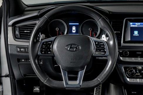 Used 2018 Hyundai Sonata Sport image 16