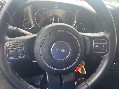 Used 2015 Jeep Wrangler Sahara w/ Connectivity Group image 11