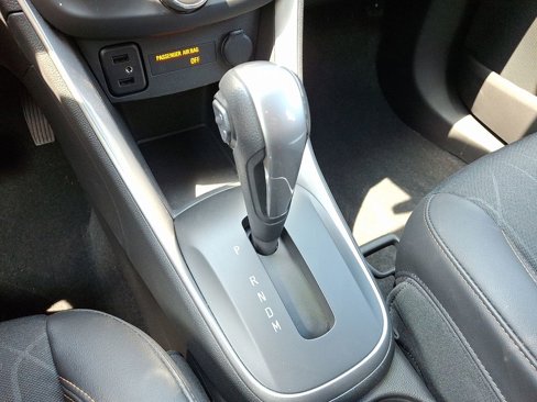 Certified 2022 Chevrolet Trax LT w/ LT Convenience Package image 15