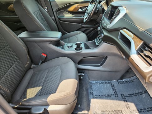 Used 2020 GMC Terrain SLE image 13