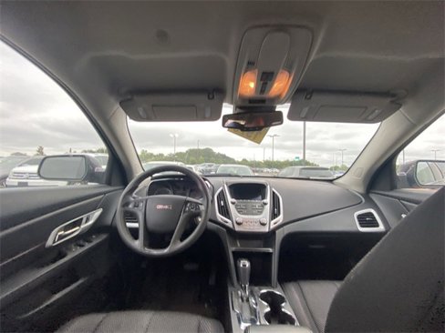 Used 2016 GMC Terrain SLE image 5
