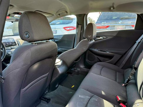 Used 2021 Chevrolet Malibu RS image 28
