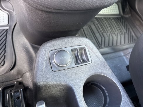 Used 2014 Ford Transit Connect XL image 25