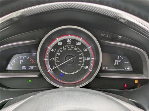 Used 2016 MAZDA MAZDA3 i Touring w/ Popular Equipment Package image 11