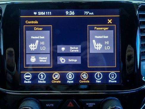 Used 2019 Jeep Grand Cherokee Limited image 4