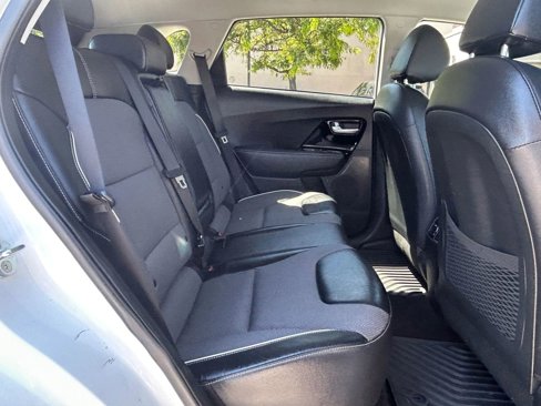 Used 2022 Kia Niro EX w/ Cold Weather Package image 27