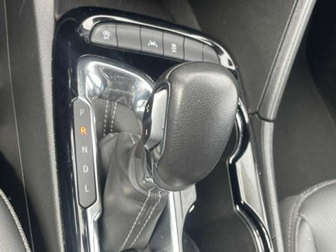 Used 2024 Buick Encore GX Sport Touring w/ Comfort Package image 19