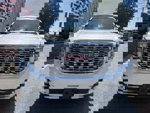 Used 2020 GMC Yukon Denali w/ Denali Ultimate Package image 4