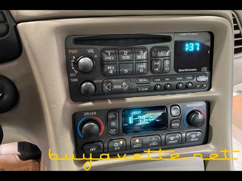 Used 2004 Chevrolet Corvette Coupe w/ Preferred Equipment Group image 16