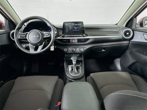 Used 2024 Kia Forte LXS image 17