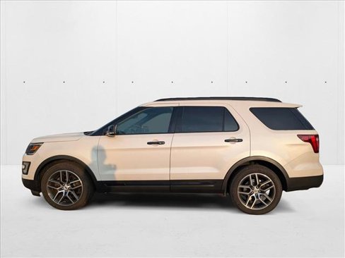 Used 2016 Ford Explorer Sport w/ Equipment Group 401A image 8