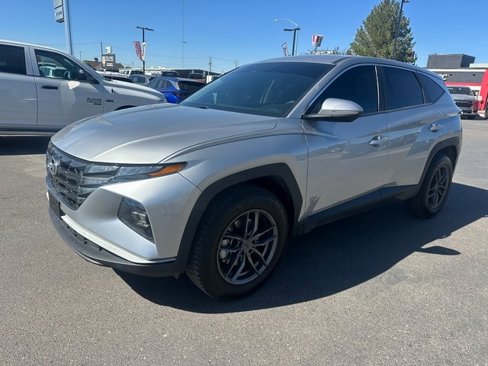 Used 2022 Hyundai Tucson SE image 8
