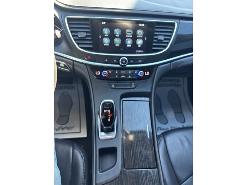 Used 2018 Buick LaCrosse Essence image 15