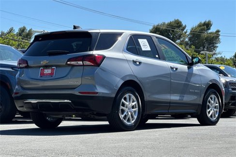 Used 2023 Chevrolet Equinox LT image 4