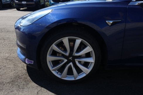 Used 2019 Tesla Model 3 Long Range image 11