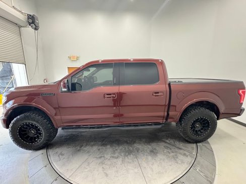 Used 2017 Ford F150 Lariat image 16