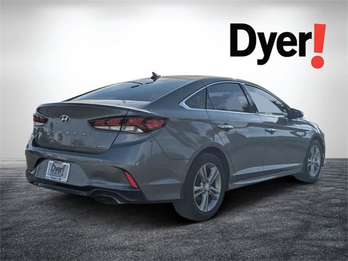Used 2018 Hyundai Sonata Limited image 3