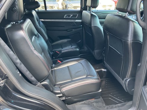 Used 2017 Ford Explorer Sport w/ Equipment Group 401A image 16