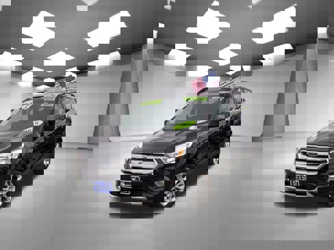 Used 2018 Ford Escape SE w/ SE Sync 3 Package image 1