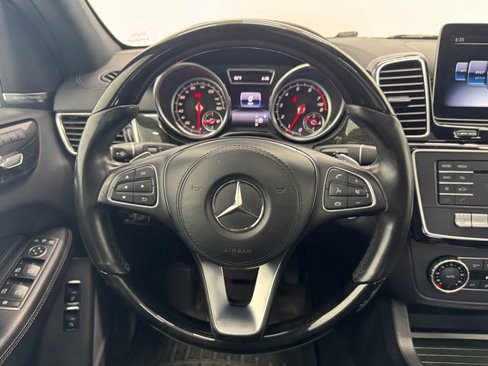 Used 2018 Mercedes-Benz GLS 450 4MATIC image 25