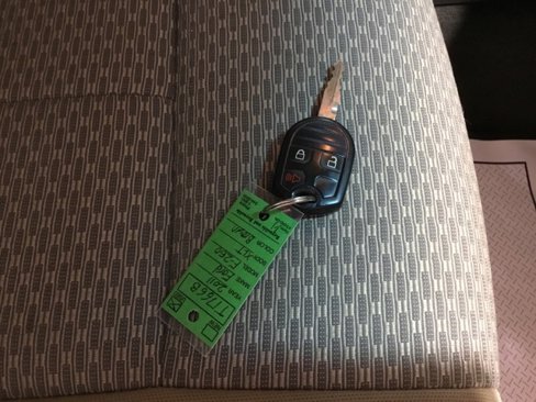Used 2011 Ford F250 XLT w/ Chrome Pkg image 47