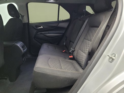 Used 2018 Chevrolet Equinox LT w/ Sun & Infotainment Package image 18