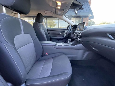 Used 2024 Nissan Sentra SV image 15