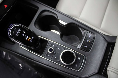 Used 2022 Cadillac XT4 Luxury w/ LPO, Onyx Lite Package image 33