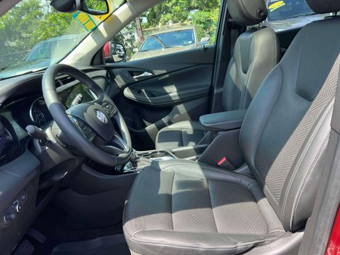 Used 2022 Buick Encore GX Essence w/ Experience Buick Package image 27