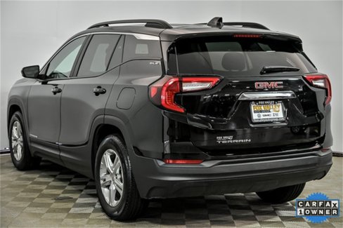 Certified 2022 GMC Terrain SLE w/ Driver Convenience Package image 5