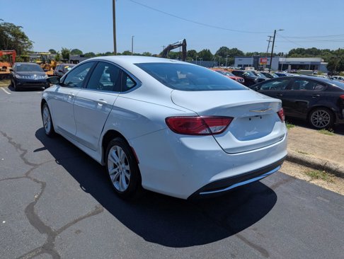Used 2015 Chrysler 200 Limited w/ Convenience Group image 5