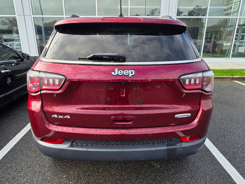 Used 2020 Jeep Compass Latitude w/ Popular Equipment Group image 4