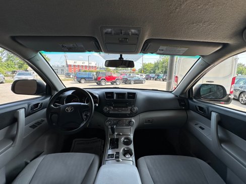 Used 2012 Toyota Highlander 4WD image 20