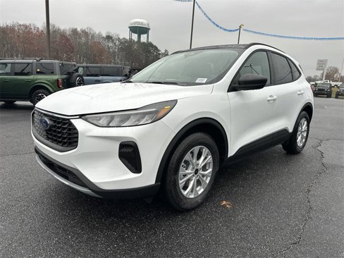New 2025 Ford Escape Active image 3