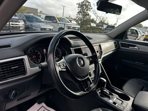 Used 2018 Volkswagen Atlas SE image 56