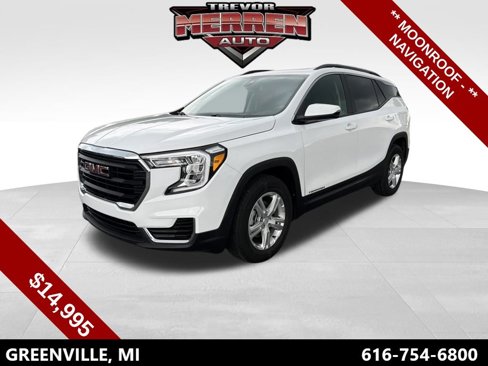 Used 2022 GMC Terrain SLE w/ Driver Convenience Package image 1