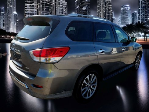 Used 2015 Nissan Pathfinder S image 3