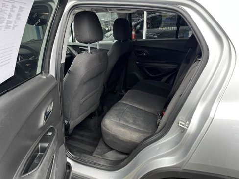 Used 2020 Chevrolet Trax LS w/ Tint and Cruise Package image 17